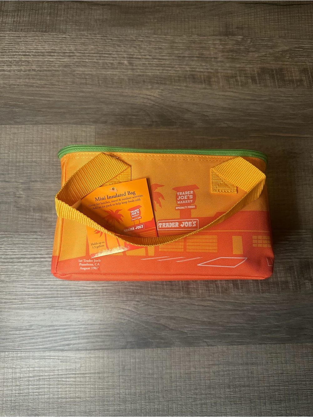 NWT Trader Joe’s Mini Insulated Tote / Cooler Bag Orange (2026 Release)
